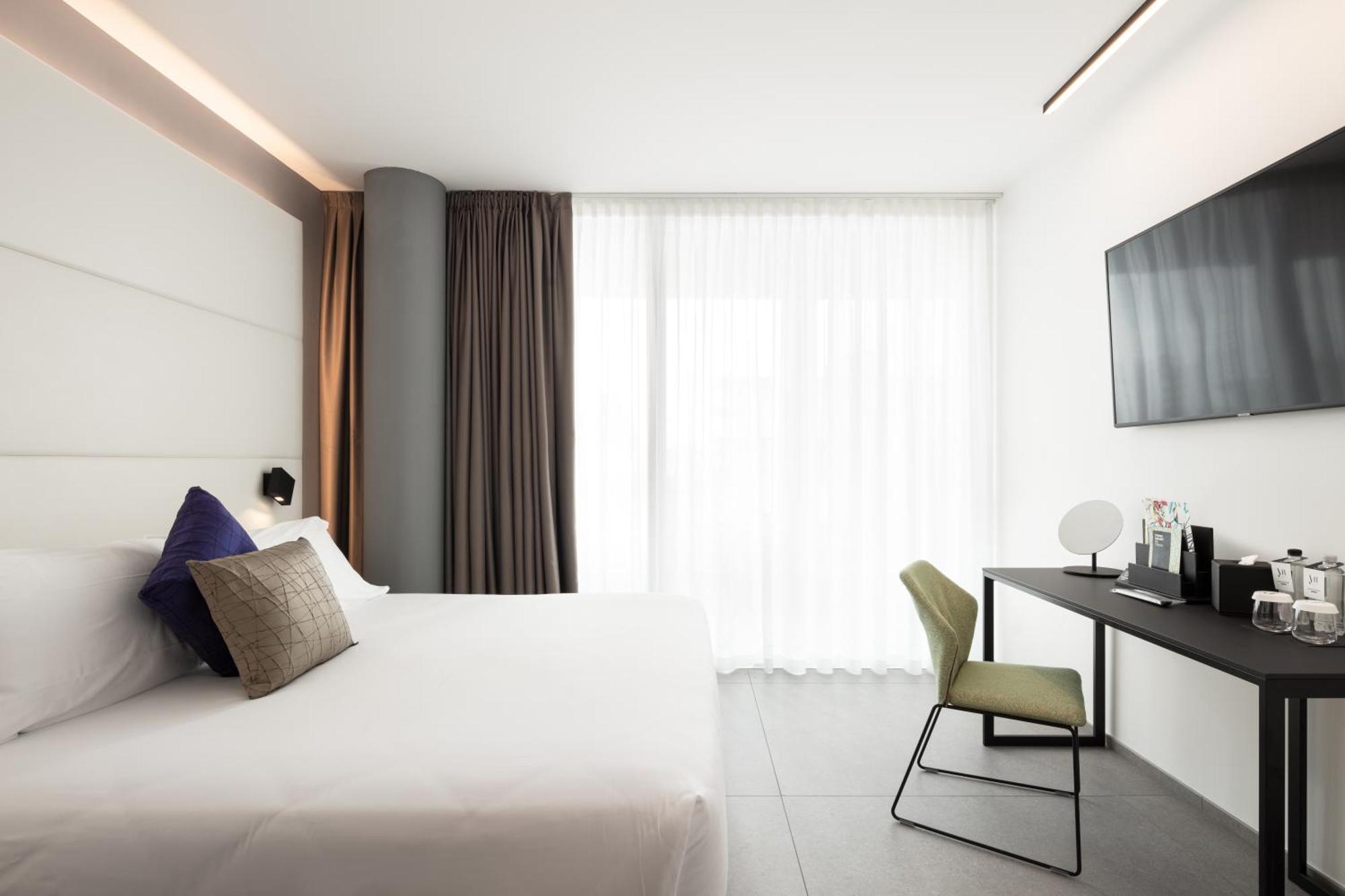 J44 Lifestyle Hotel Lido di Jesolo Exterior foto